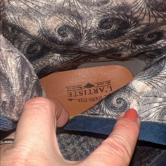 L'Artiste by Spring Step Lady Luck Shine Suede Boot Navy Multi Women 10.5 NWOB - Picture 10 of 10